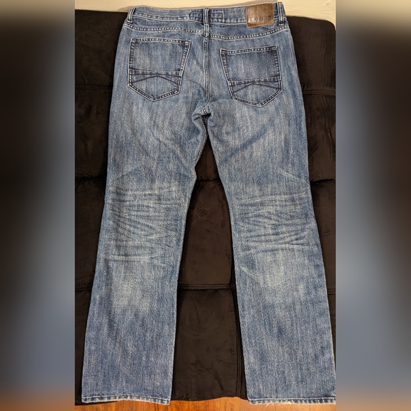 Express Classic Fit Kingston Straight Leg Jeans - Picture 2 of 5